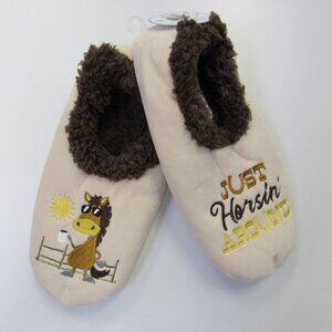 Women's Size 7/8 Medium Snoozies! Horse Print Pairables Slippers NEW